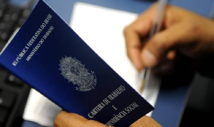 6×1: CNI alerta para explosão da informalidade