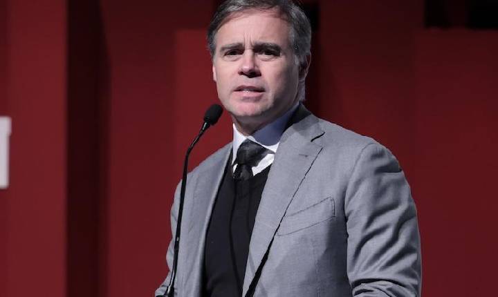 André Mendonça defende aucontenção judicial e pede respeito ao Poder Legislativo
