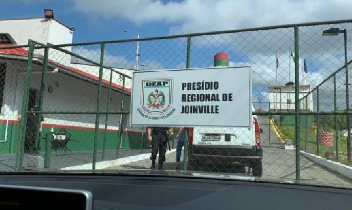 Detento é condenado a 24 anos e seis meses de prisão por matar colega de cela em presídio de Joinville