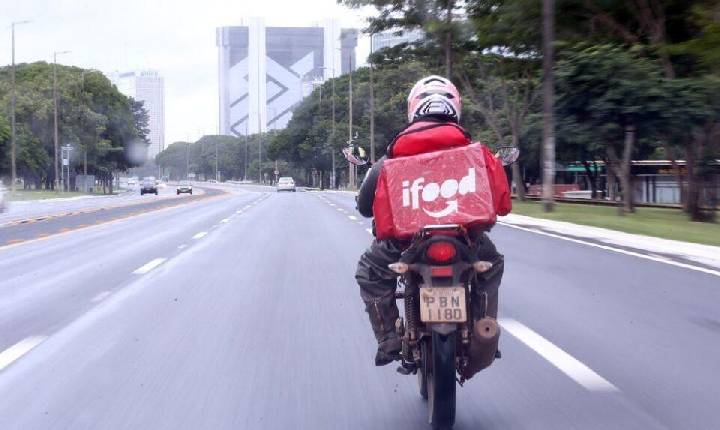 Especialista alerta para risco à aposentadoria dos informais