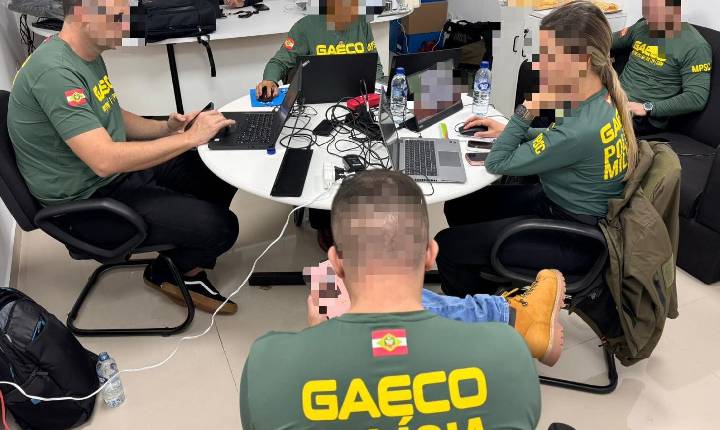 GAECO deflagra Operação Regalo contra esquema de corrupção e lavagem de dinheiro em Piçarras e São João Batista
