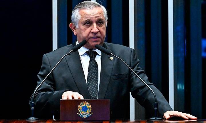 Izalci critica interferências do STF no Congresso: ‘Senado precisa reagir’
