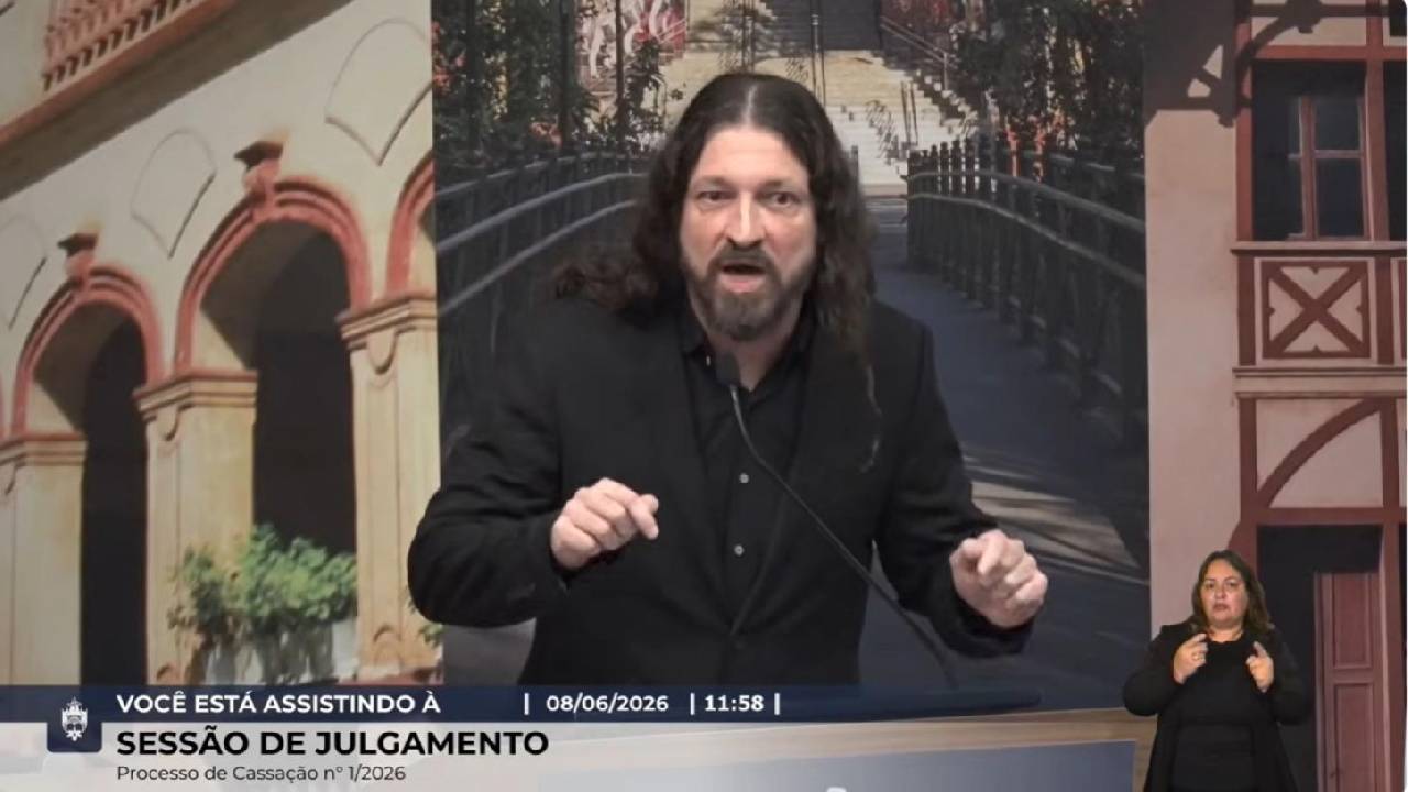 Legislativo de Joinville cassa o mandato do vereador Cleiton Profeta do PL
