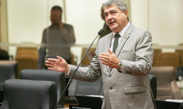 Lunelli sobe o tom na Alesc e cobra investigação sobre STF: “Ninguém está acima da lei”