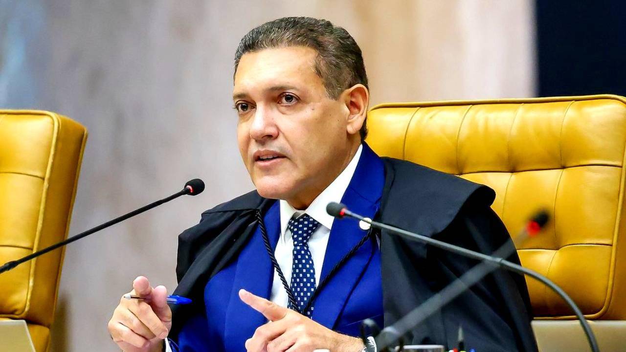 Nunes Marques será relator de ação que pretende anular condenação de Bolsonaro
