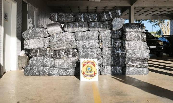 PF apreende mais de 1 tonelada de maconha na região de São José do Rio Preto/SP