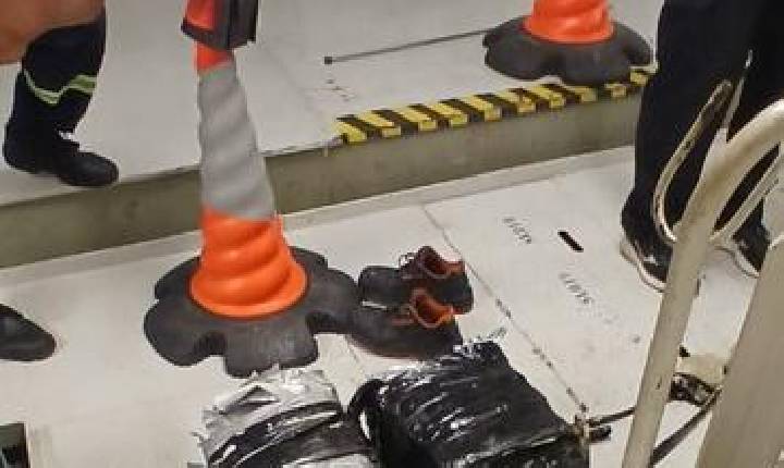 PF atua contra o tráfico internacional de drogas no Porto de Itapoá/SC