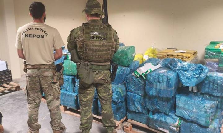 PF, BPFRON e PRF realizam a prisão de uma pessoa transportando aproximadamente 1.500kg de maconha