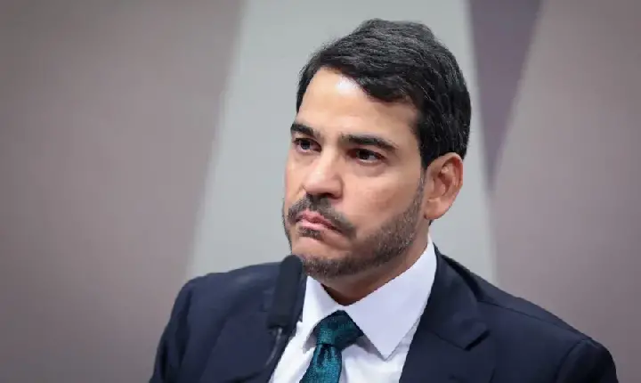 Planalto estuda reação após Senado rejeitar indicação de Messias ao STF