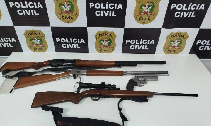 Polícia Civil apreende quatro armas de fogo em investigação de crime de ameaça em Xaxim
