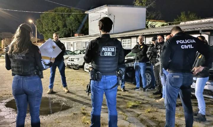 Polícia Civil deflagra operação “Pé de Coelho” e prende três pessoas em flagrante