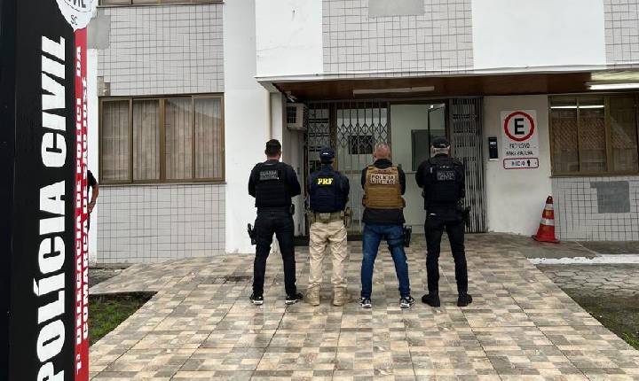 Polícia Civil e PRF deflagram operação “Grau Zero” em investigação a crimes de racha, organização criminosa e lavagem de dinheiro na Grande Florianópolis