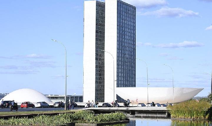 Prisão na 2ª instância continua parada no Congresso