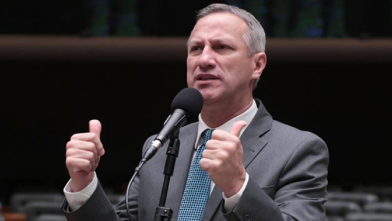 TCU investigará gastos milionários do PT com propaganda digital
