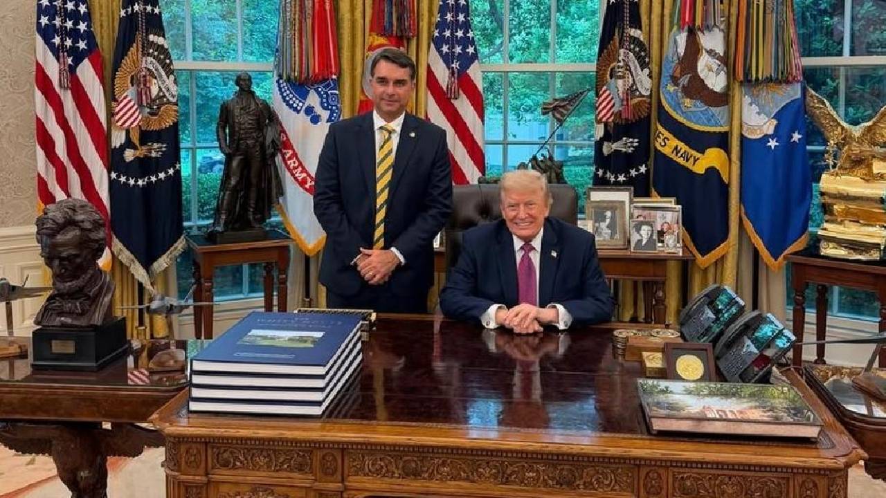 Trump elogia Flávio: ‘Jovem inteligente que ama muito seu País’