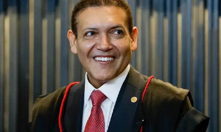 TSE troca comando e terá Nunes Marques na presidência nas eleições