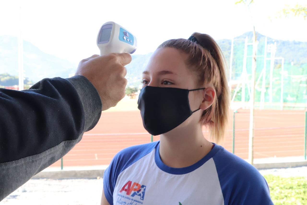 Treinamentos esportivos individuais retomam nesta semana e está sendo possível por alteração de decreto estadual.
