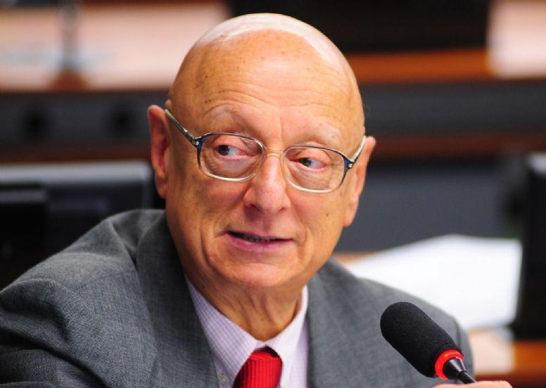 MOVIMENTO DE XADREZ NA POLÍTICA CATARINENSE: A CADA JOGADA HÁ MUDANÇAS NO CENÁRIO