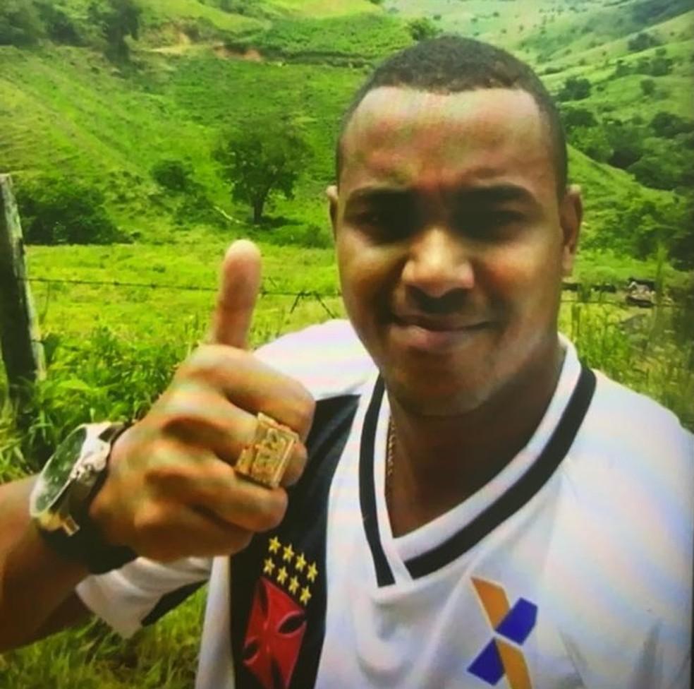 Traficante constrói ponte por menos de 10% do valor estimado pelo município do Rio de Janeiro