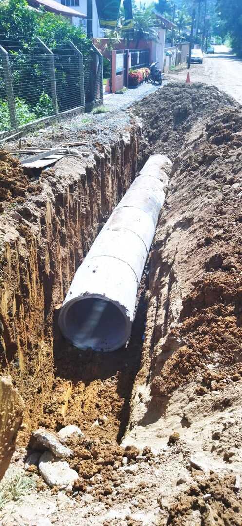 Prefeitura de Corupá continua com obras  de drenagem no bairro Ano Bom