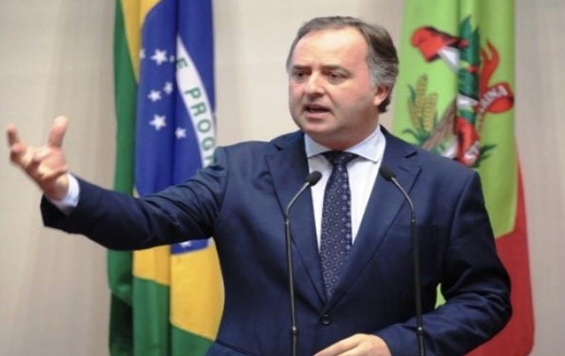 DEPUTADO KENNEDY NUNES VOLTOU A DENUNCIAR O GOVERNADOR CARLOS MOISÉS NA TRIBUNA DA AL