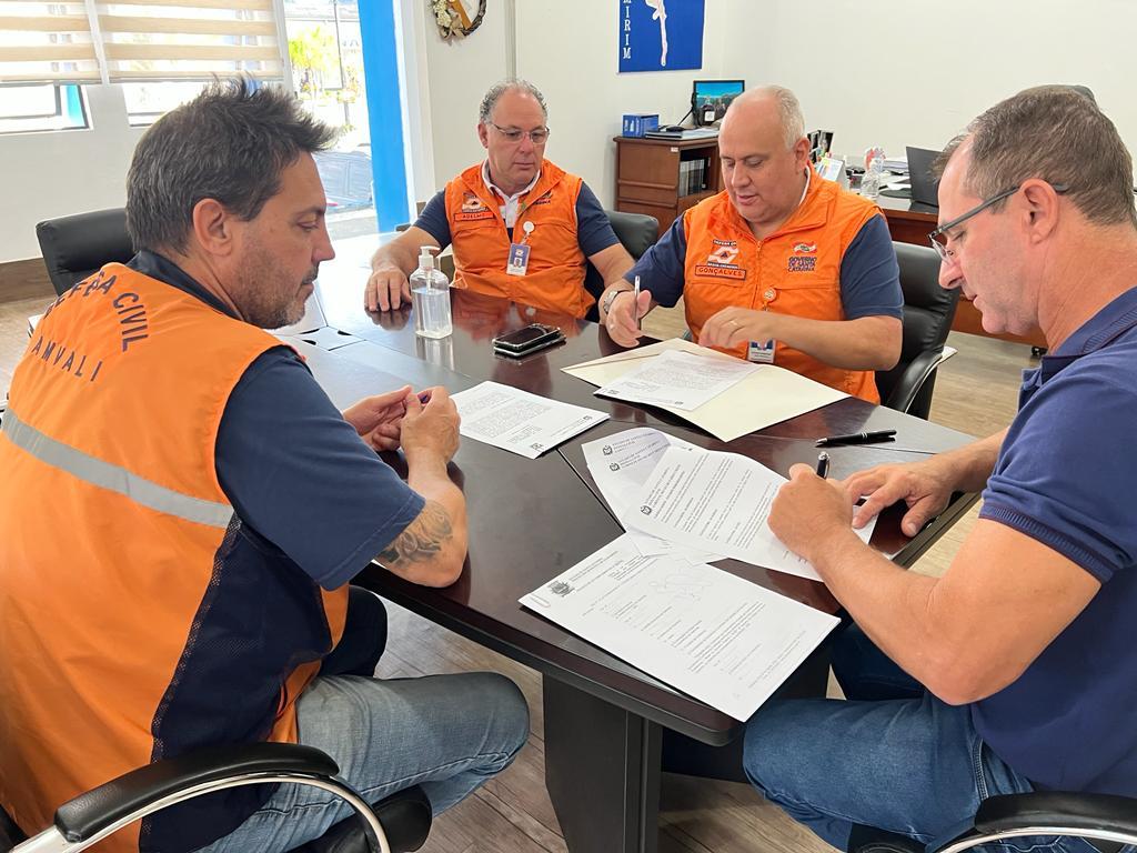 Prefeitura de Guaramirim assina Termo de Compromisso com a Defesa Civil
