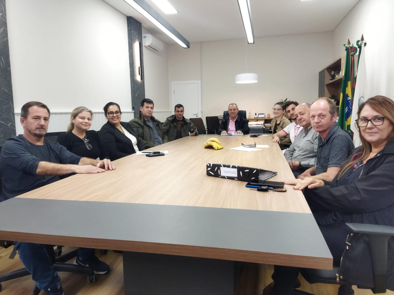 Prefeito de Corupá recebe comissão de moradores