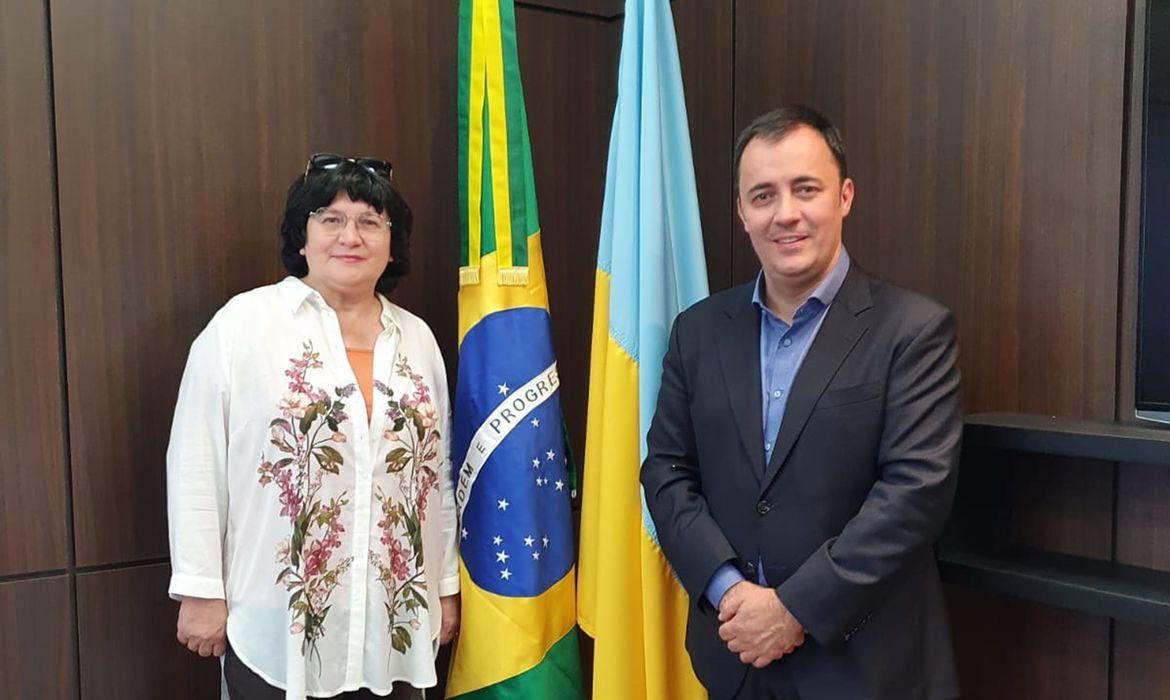 Universidades paranaenses recebem pesquisadoras ucranianas