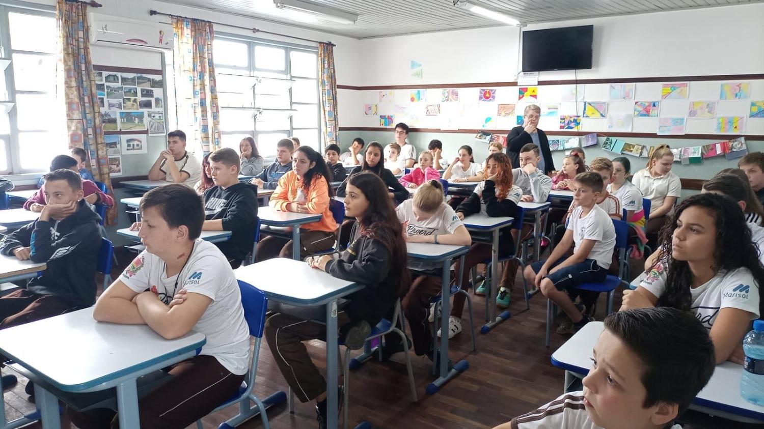 Programa Saúde nas Escolas envolve alunos e professores em Corupá