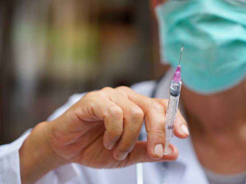 Vacinas contra meningite e HPV são ampliadas para outras faixas etárias