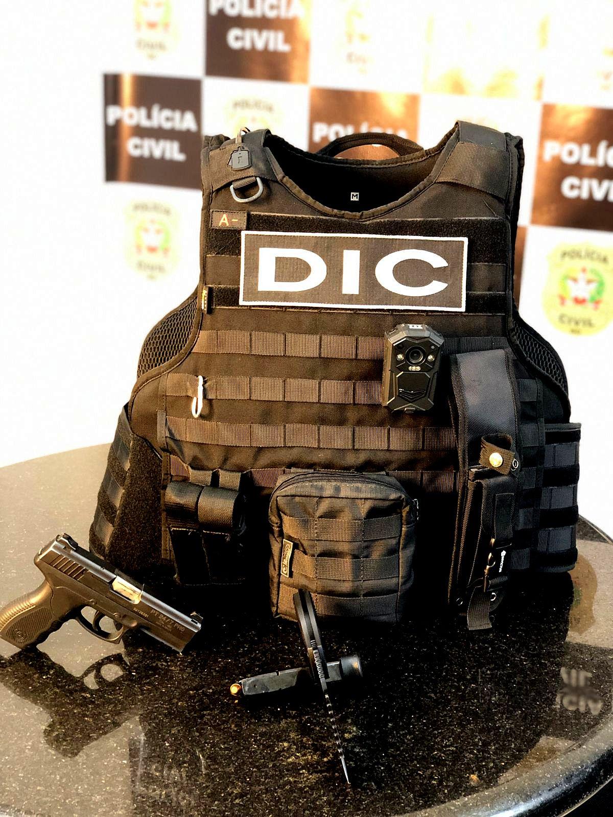Polícia Civil realiza operação e prende suspeito de homicídio em Itajaí