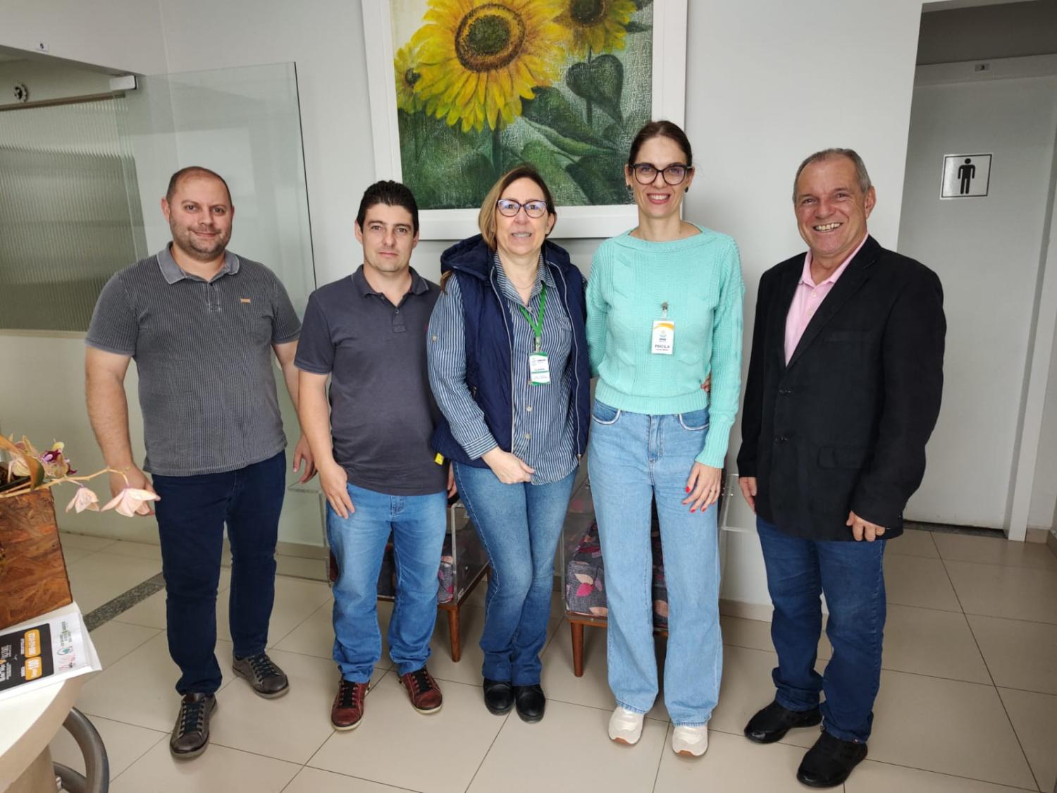 Representantes da Prefeitura de Corupá se encontram com a direção da APAE de Jaraguá do Sul