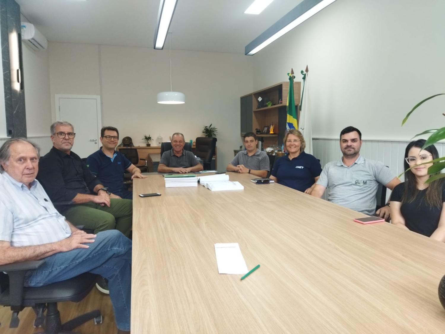 Prefeito de Corupá se reúne com representantes do DNIT