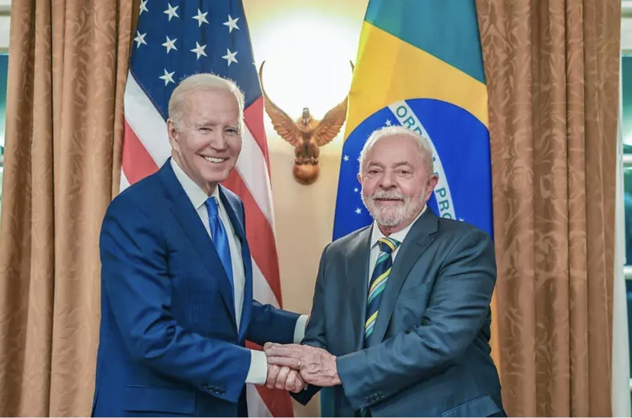 Afora fotos com o anfitrião, Lula nada trouxe da viagem aos EUA