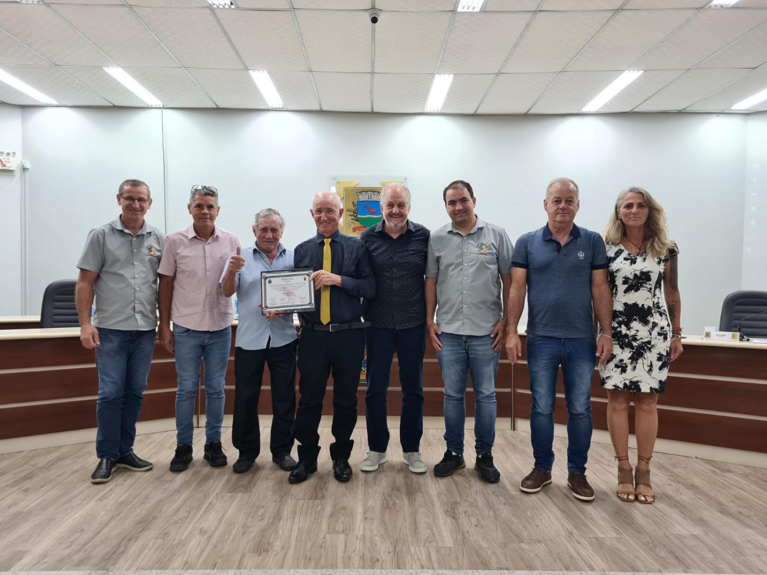 Empresa Berlim Ambientes é homenageada na Câmara de Vereadores de Guaramirim