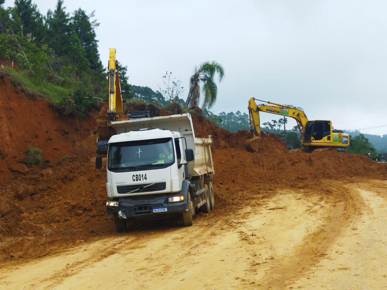Prefeitura de Corupá promove bota-fora