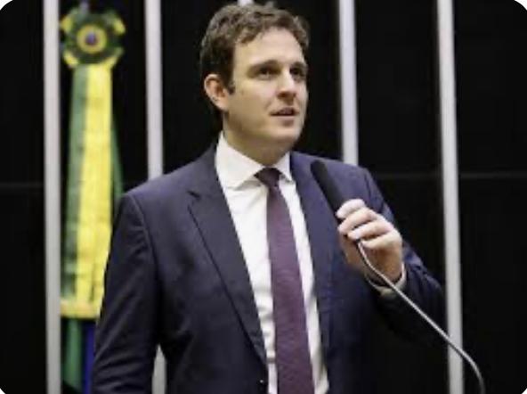 Governador deu posse ao secretário de Meio Ambiente e Economia Verde, ontem