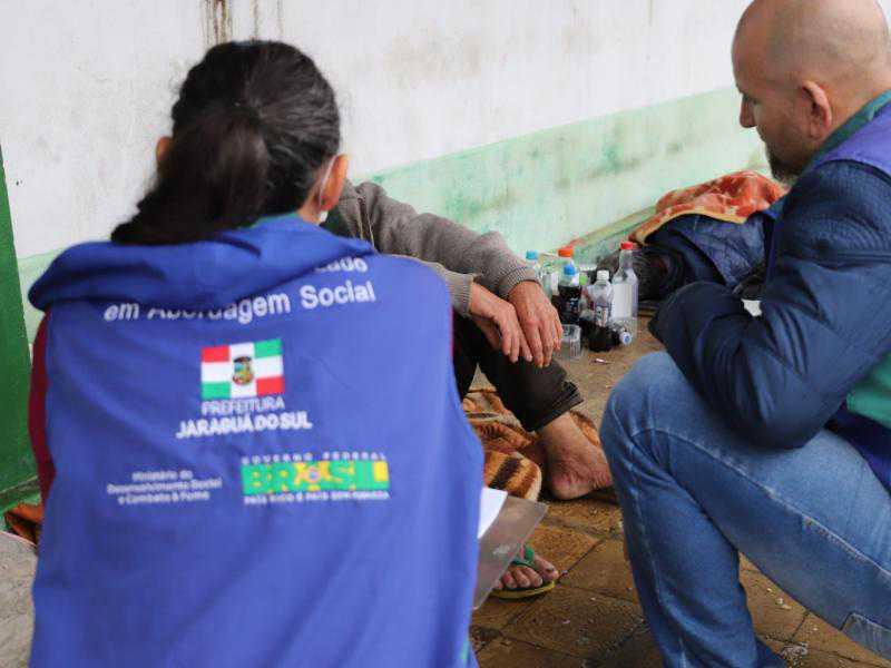 Queda nas temperaturas mobiliza equipe de Abordagem Social