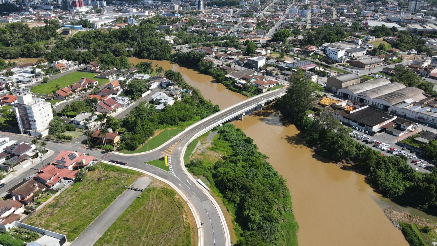 Prefeitura prepara roteiro de entregas e assinaturas de obras