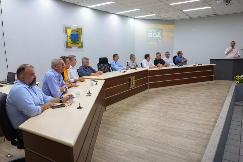 Governador libera obra da SC-108 e recursos para infraestrutura e saneamento em Jaraguá do Sul