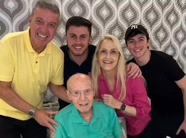 Em testamento, Zagallo expõe filhos e deixa maior parte da herança para caçula