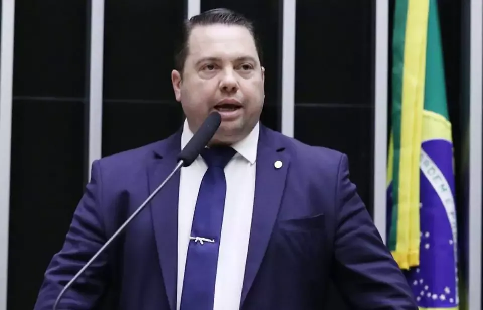 68 deputados denunciam Lula em Haia por antissemitismo