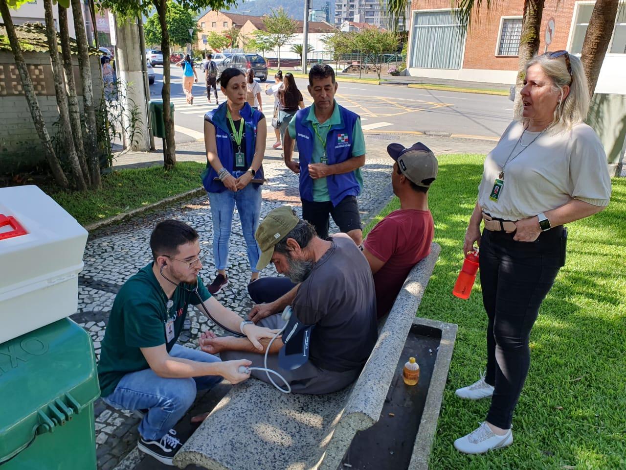 Jaraguá do Sul conta com projeto Consultório na Rua pelo SUS