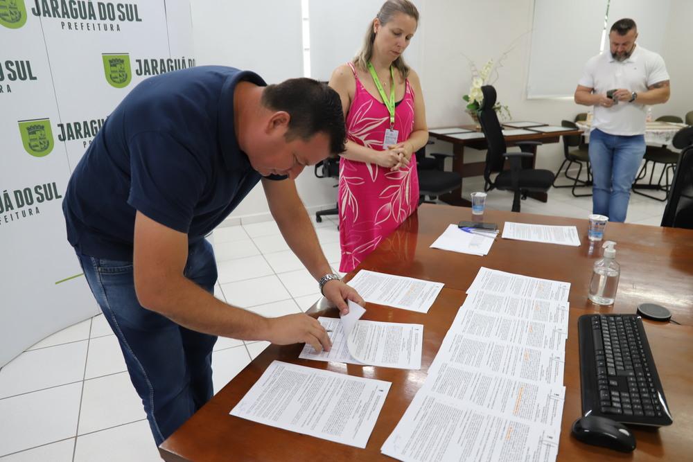 Oito empresas aderem ao Programa Adote o Verde