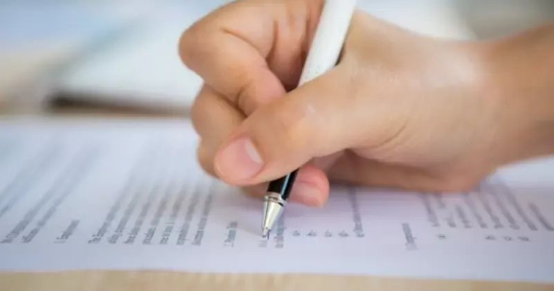 TJSC abre concurso com salários de até R$9,4 mil; veja cargos e locais de prova