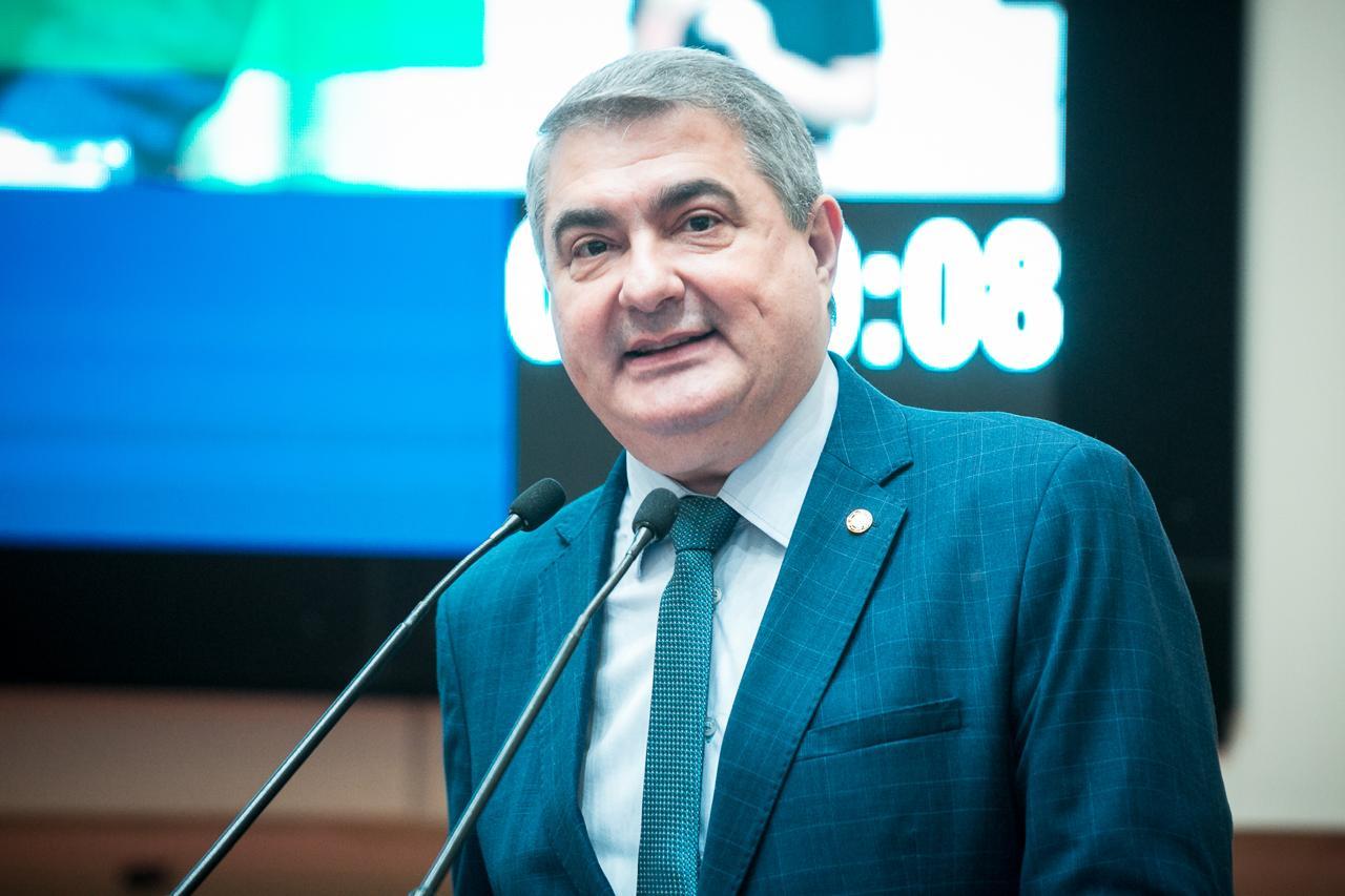 Alesc aprova indicação para que o Estado auxilie os municípios no controle do maruim