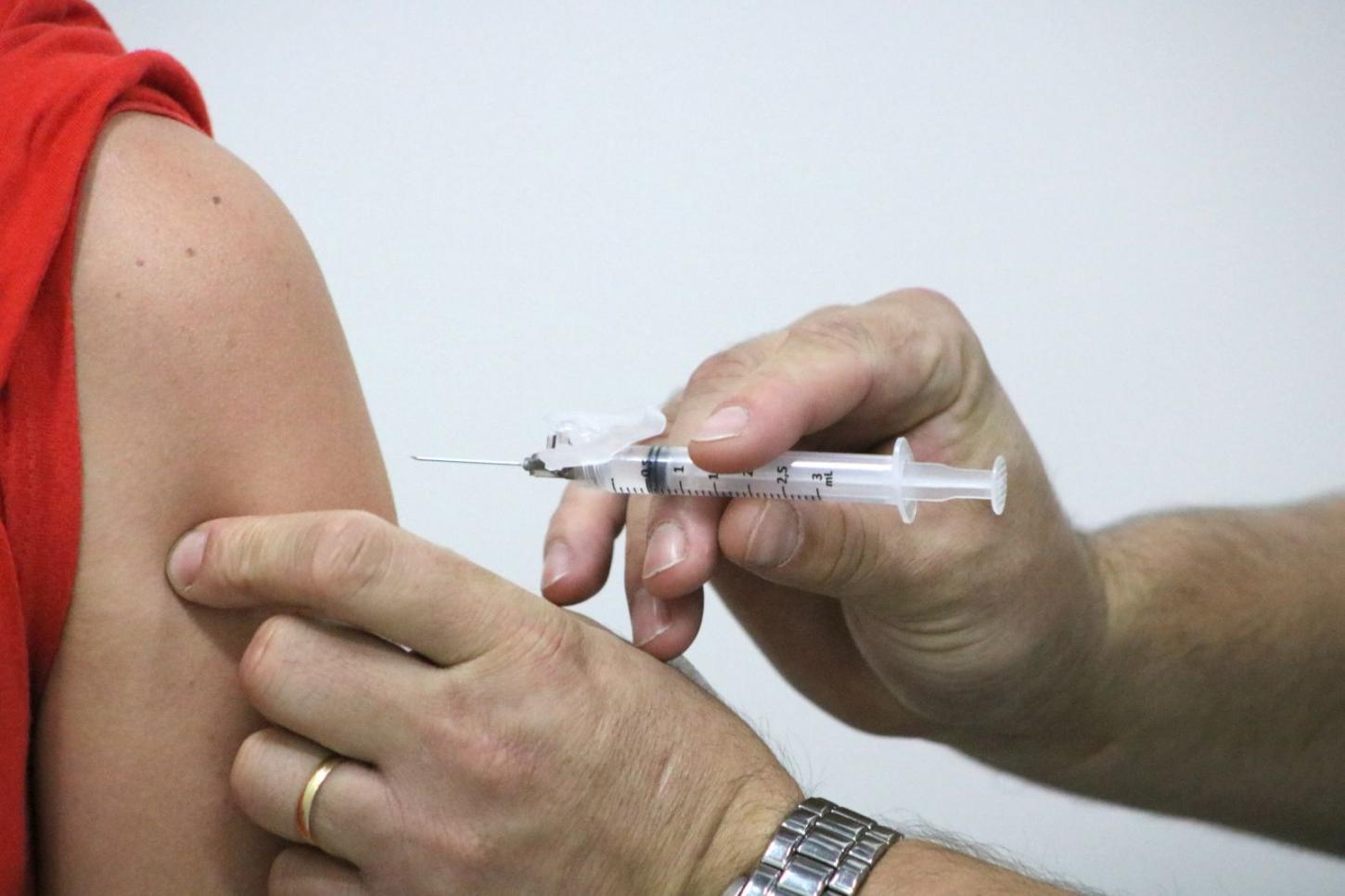 Algumas Unidades de Saúde abrem sábado para vacinação em Jaraguá do Sul