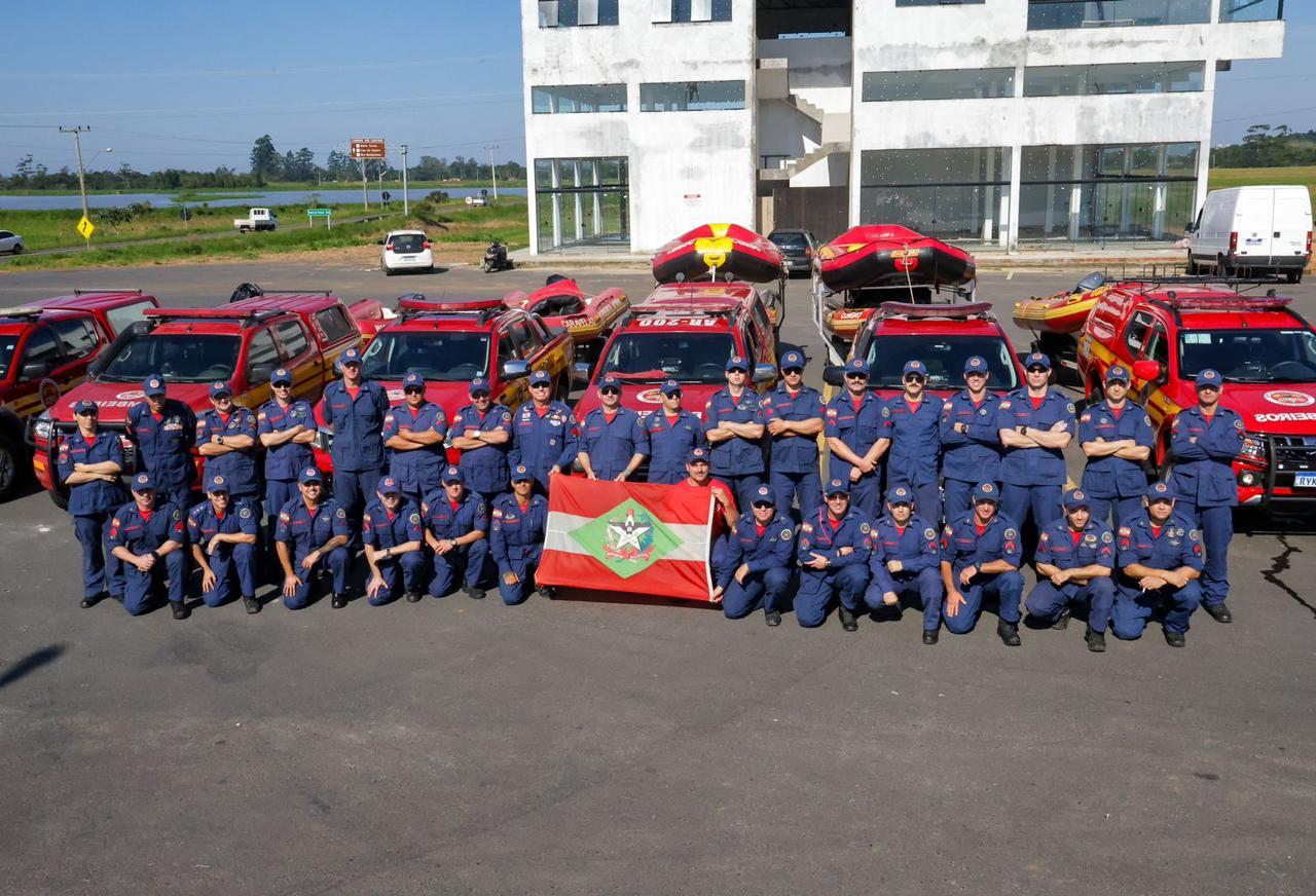Bombeiro Militar catarinense reforça equipes no RS