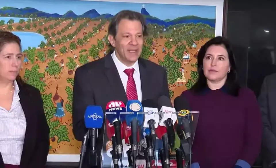 Haddad anuncia contingenciamento de R$15 bilhões