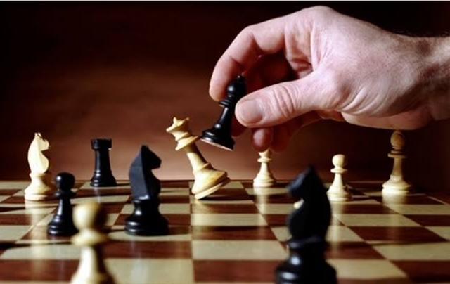 TABULEIRO POLÍTICO EM MOVIMENTO EM JARAGUÁ DO SUL